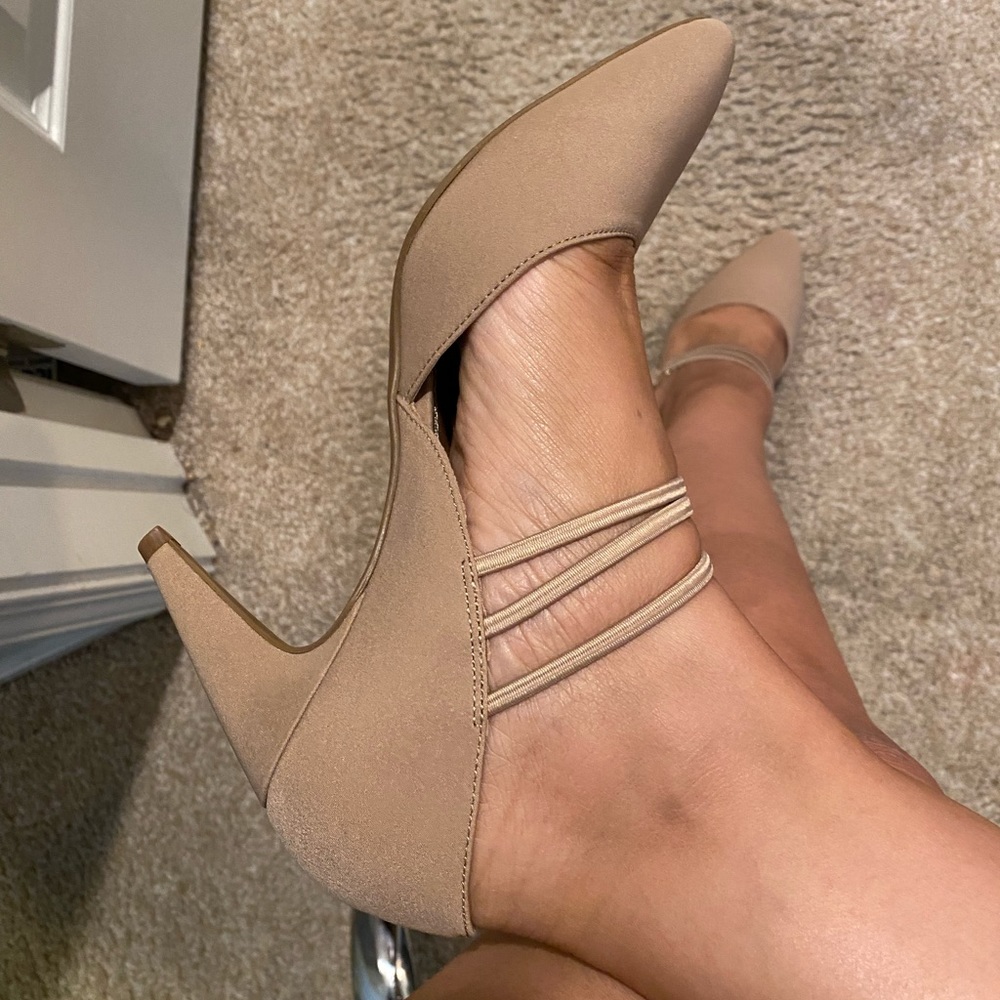 IMPO nude short heels size 9W